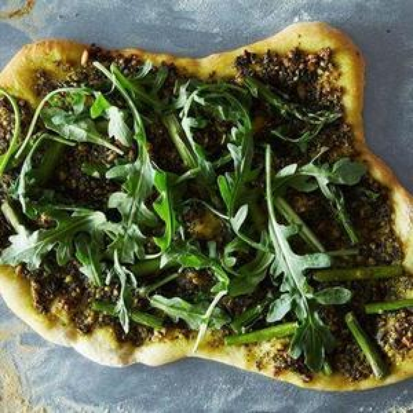 Asparagus And Arugula Pizza With Vegan Pesto