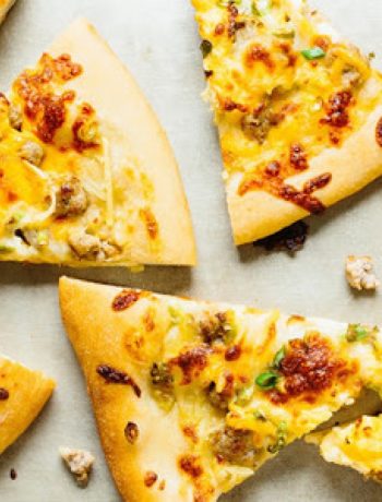 How To Make Breakfast Pizza recipes