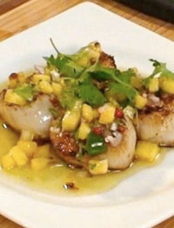 Grilled Diver Scallops with Pineapple Salsa