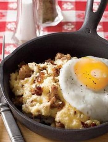 Sausage And Cheddar Grits With Fried Eggs