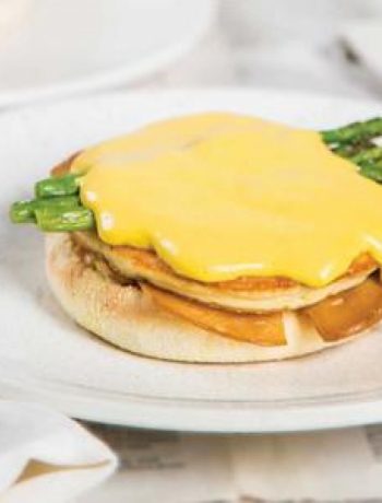 This Vegan Hollandaise Sauce Will Make Your Meat-Eating Friends Jealous