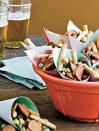 Easy Party Snack Mix recipes