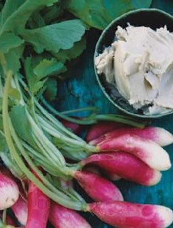 Radishes With Creamy Anchovy Butter