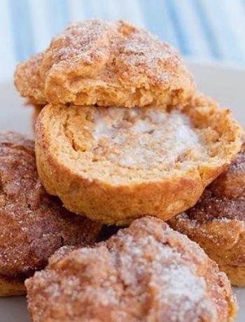 Healthier Cinnamon Crunch Sweet Potato Muffins