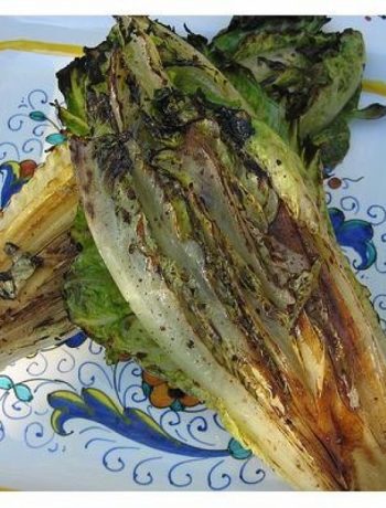 Grilled Romaine Salad with Bacon and Blue Cheese