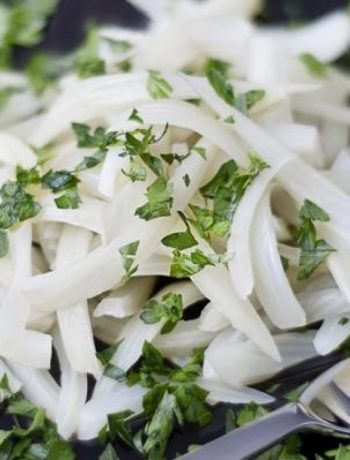 Fennel Side Dish With Garlic and Parsley