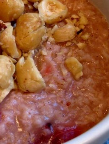 Cranberry-Ginger Oatmeal With Toasted Hazelnuts