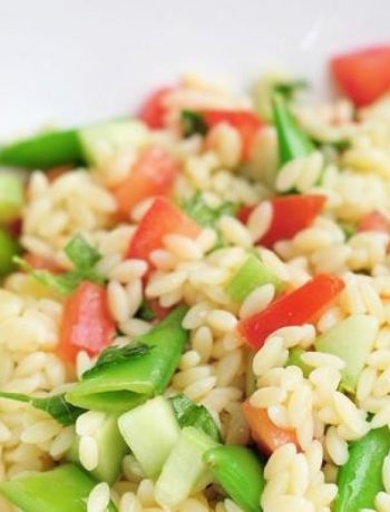 Orzo Salad With Vegetables and Herbs