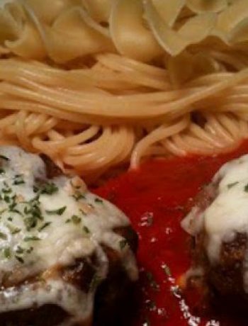 Extra Large Homemade Meatballs w Pasta