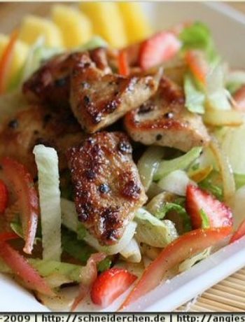 Chicken Medallions And Fruit Salad