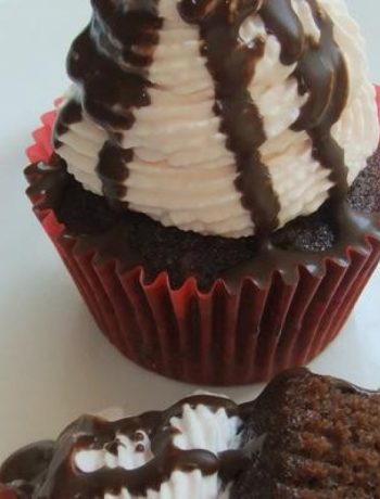 Cherry Coke Float Cupcakes With Chocolate Shell