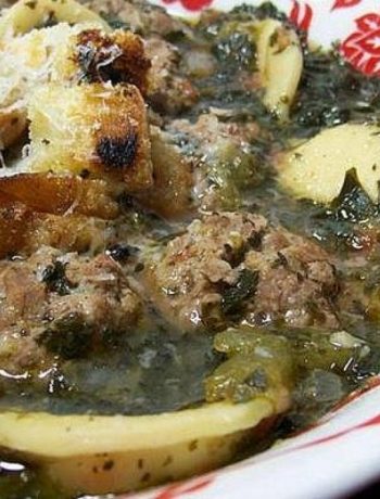 Mini Meatball & Ravioli Soup With Garlic Croutons