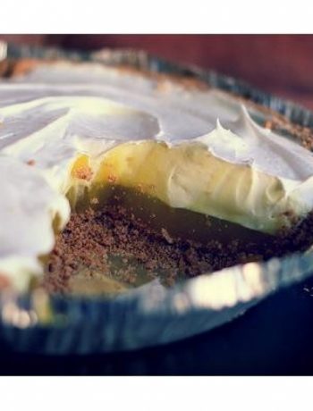 Lemon Pudding Pie