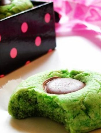 Pandan Thumbprint Biscuits