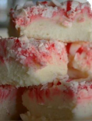 Peppermint White Chocolate Fudge