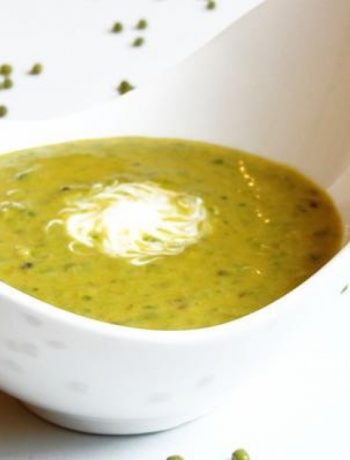 Luxurious Spinach and Mung Bean Soup